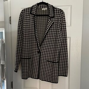 Max Studio Classic Houndstooth Blazer